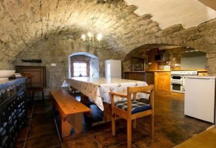 إقامة The Manor At Plane Castle