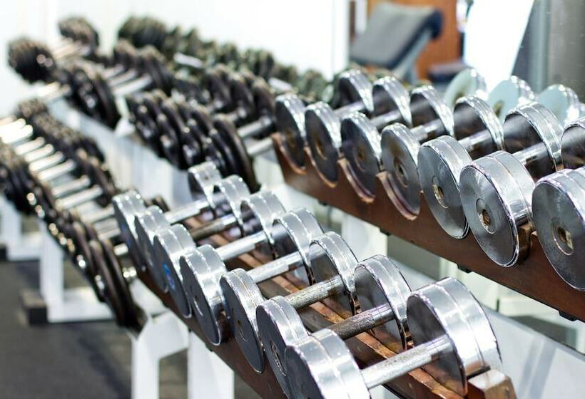 Residencial La Quinta Park Suites