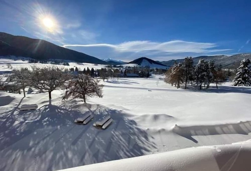 Курорт L Escandille Village Vacances