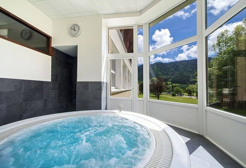 Курорт L Escandille Village Vacances