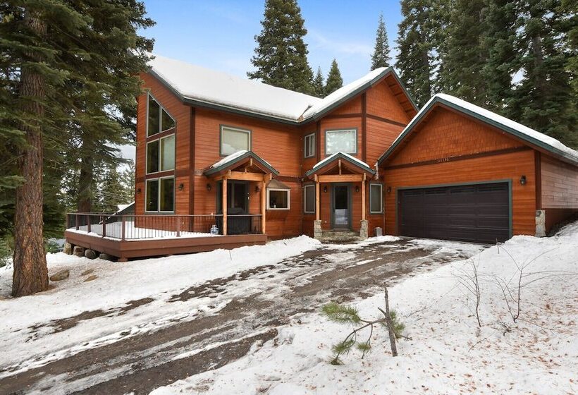 Skislope Sanctuary Close To Outdoor Activities