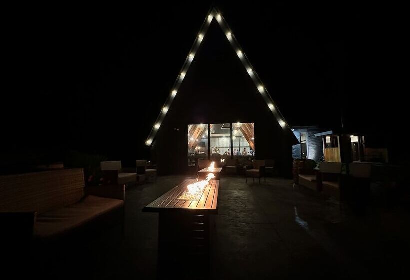 The Birch Ridge: 3 Private Guest Rooms W/ Ensuite Bathrooms, Wifi & Great Shared Spaces! Block B 3 B