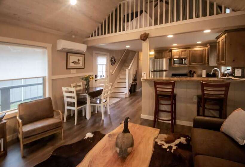 Treetop River Cabins On The Guadalupe River