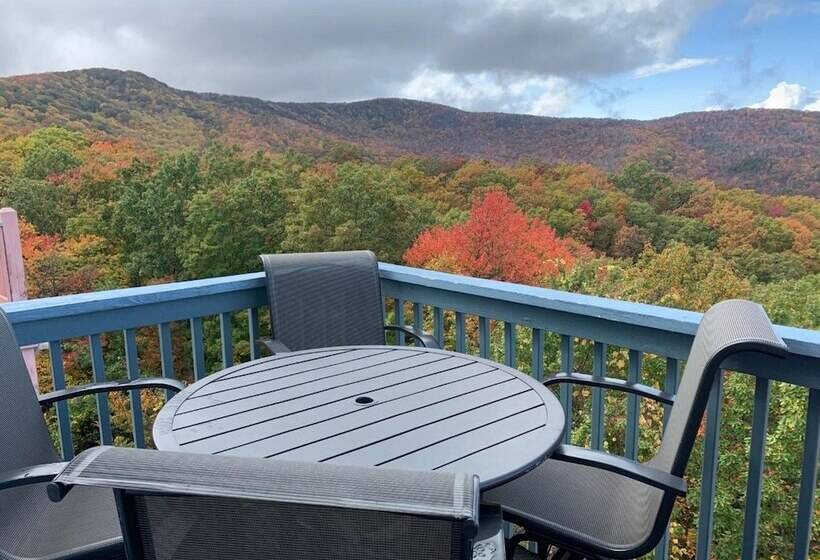 2 Master Suites _ Phenomenal Views   Alpine Summit