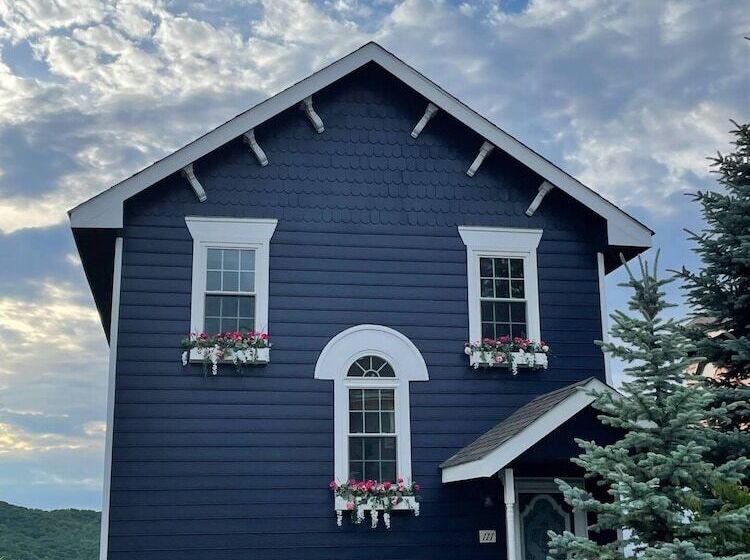 2 Master Suites _ Phenomenal Views   Alpine Summit