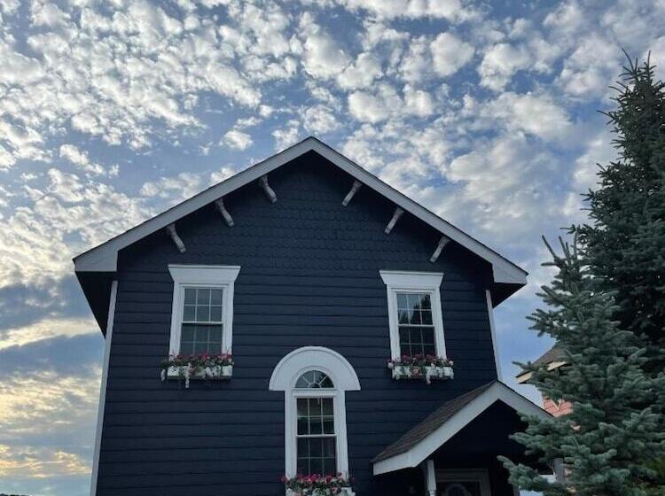 2 Master Suites _ Phenomenal Views   Alpine Summit