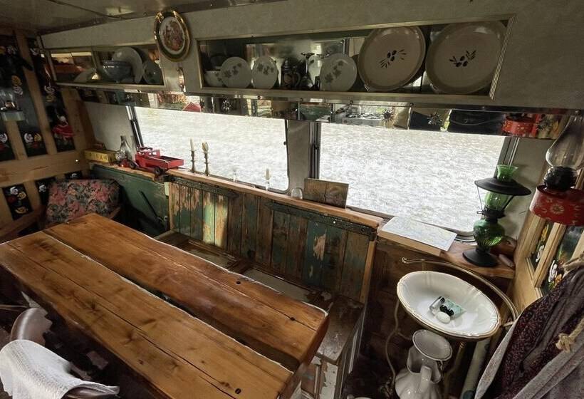 2 X Double Bed Glamping Wagon At Dalby Forest