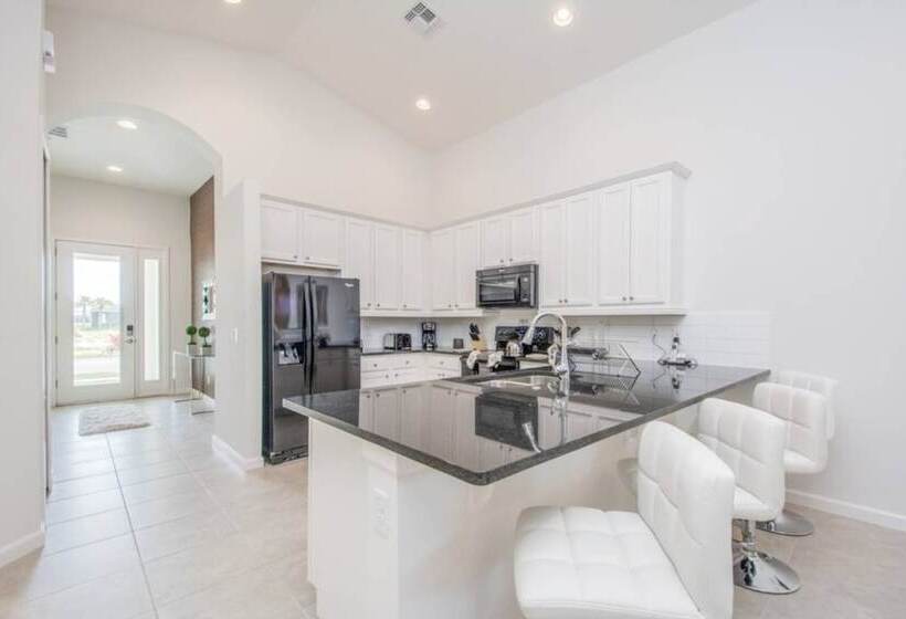 Amazing House With Private Pool Near Disney