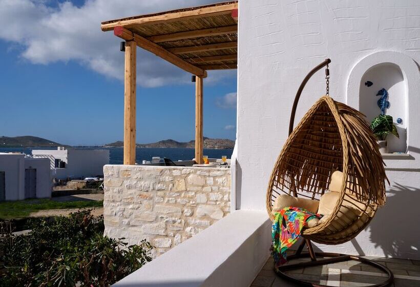 Ariti Seaside Residence