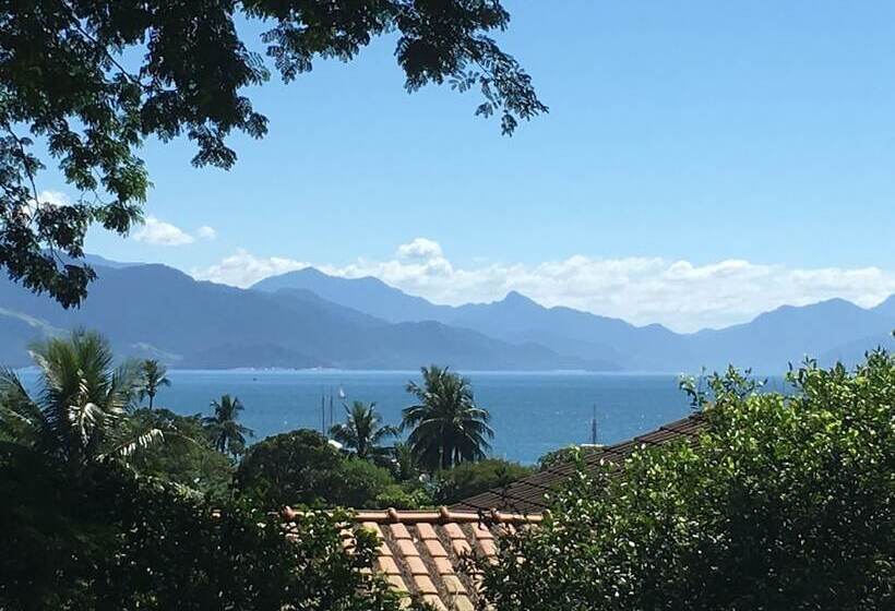 צימר Aratinga Inn