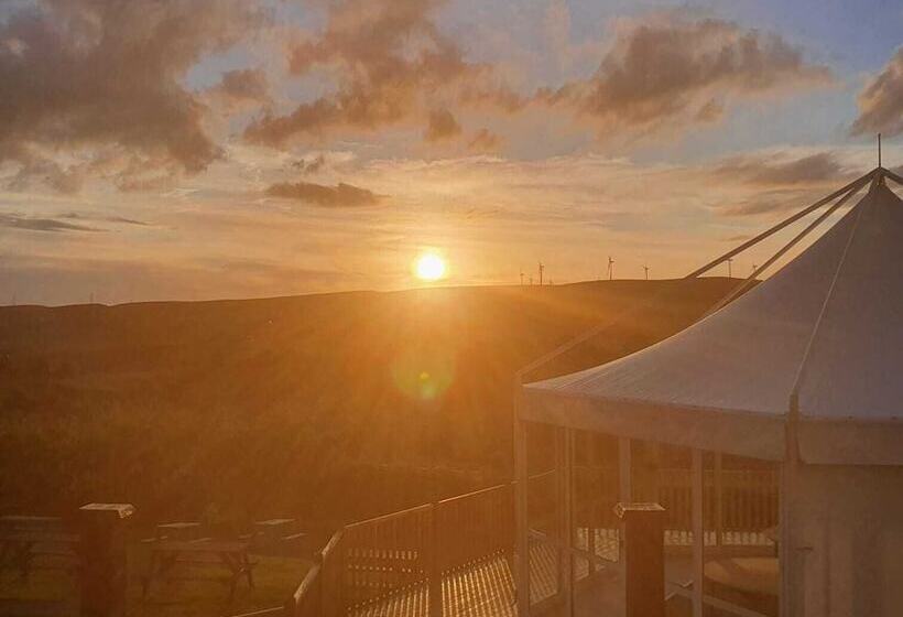 צימר Moorcock Inn Littleborough