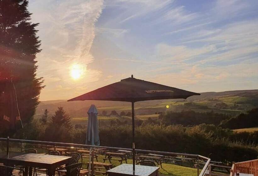 צימר Moorcock Inn Littleborough