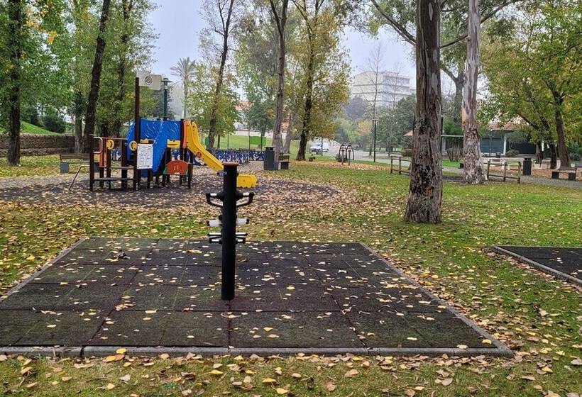 ベッドアンドブレックファースト Residencia Paris Marinha