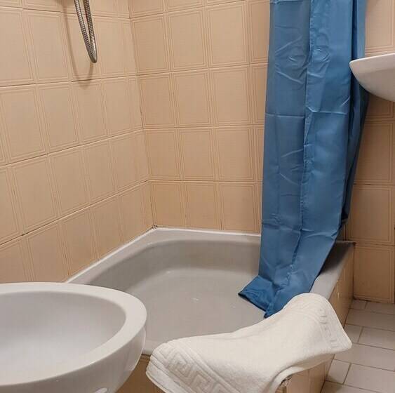 ベッドアンドブレックファースト Residencia Paris Marinha