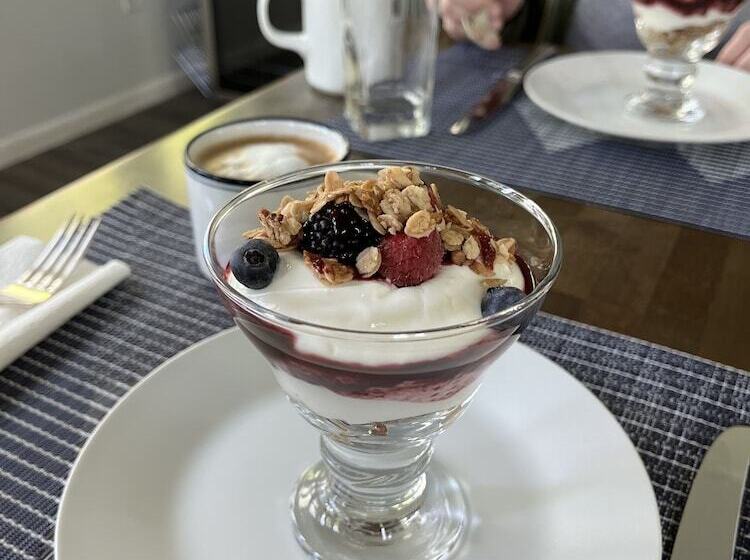 צימר Vintage Inn At Veritas Estate