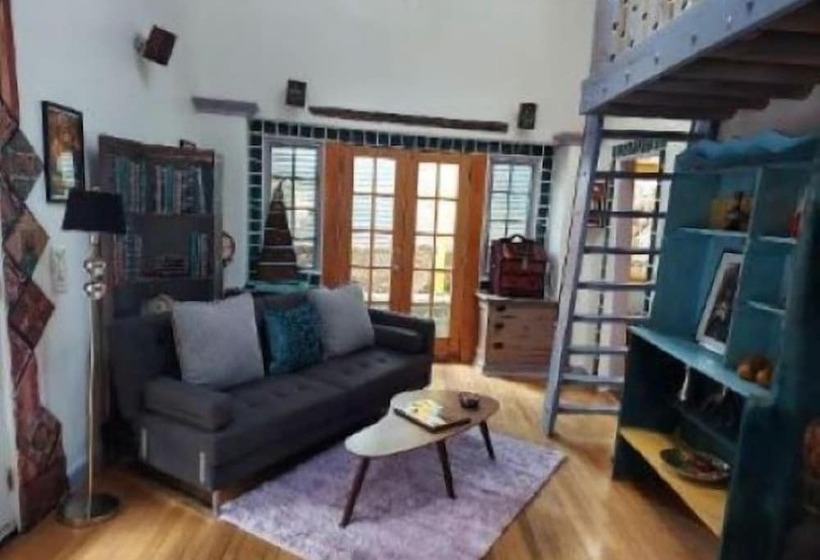 Boho Hip Bungalow In Old Bisbee