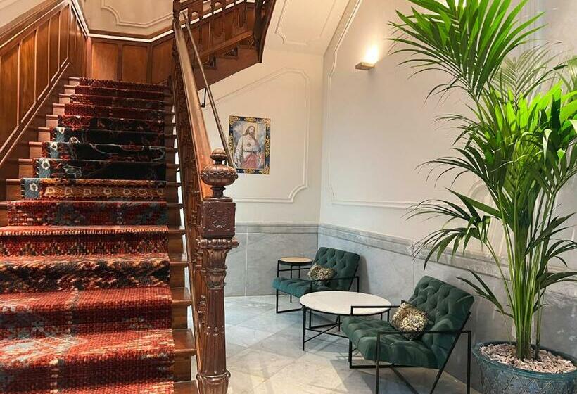 Boutique Hotel Cordial Plaza Mayor de Santa Ana