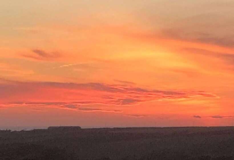 Cosy Cottage Near Hartland Village