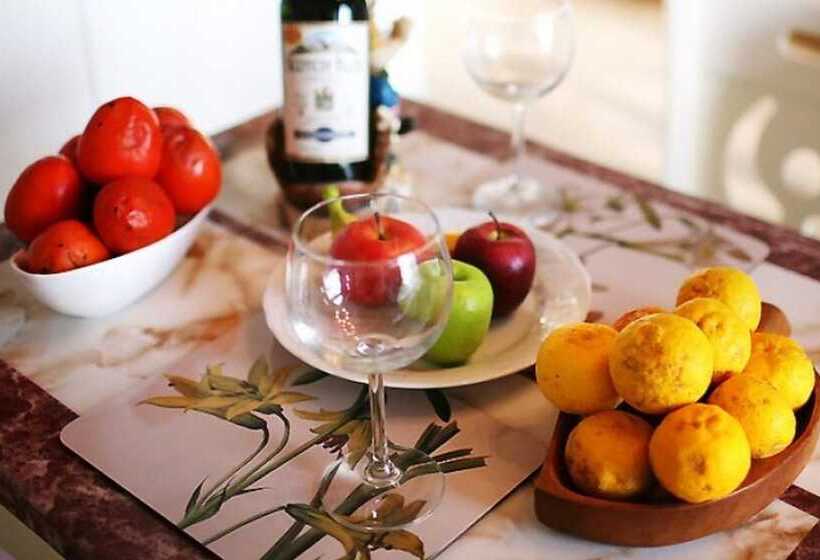 Geoje Birds Hill Pension