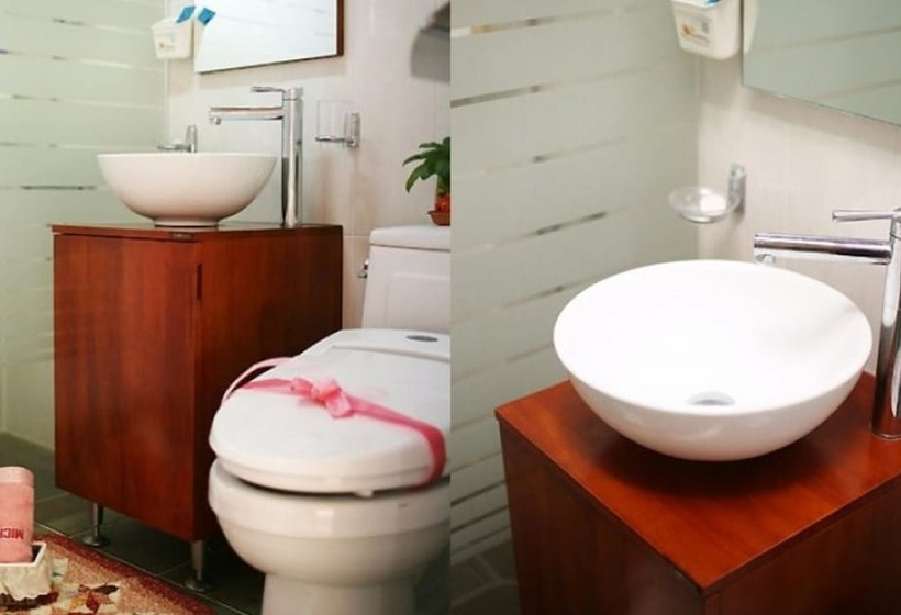 Geoje Birds Hill Pension