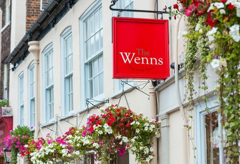 פונדק The Wenns Chop & Ale House