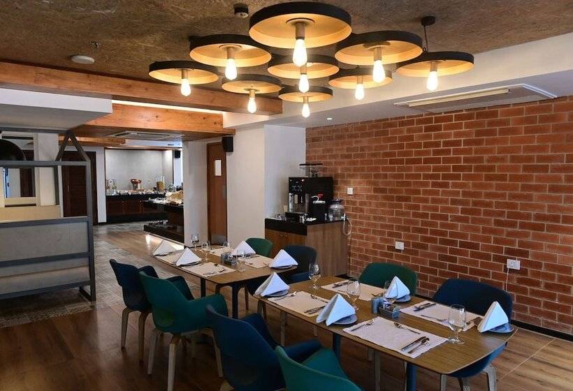 בית מלון כפרי Aiden By Best Western Vagator Goa