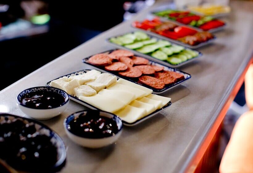 فندق Aleksandr Pera