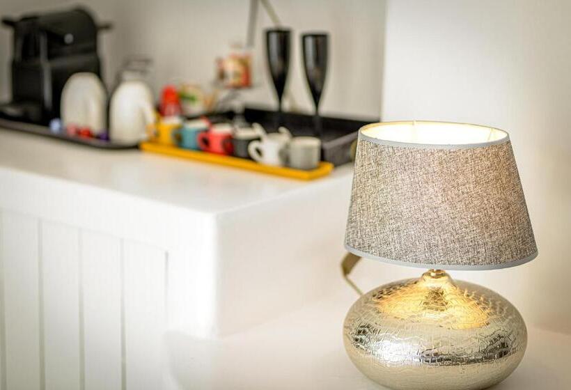 호텔 Amoramelia Suites