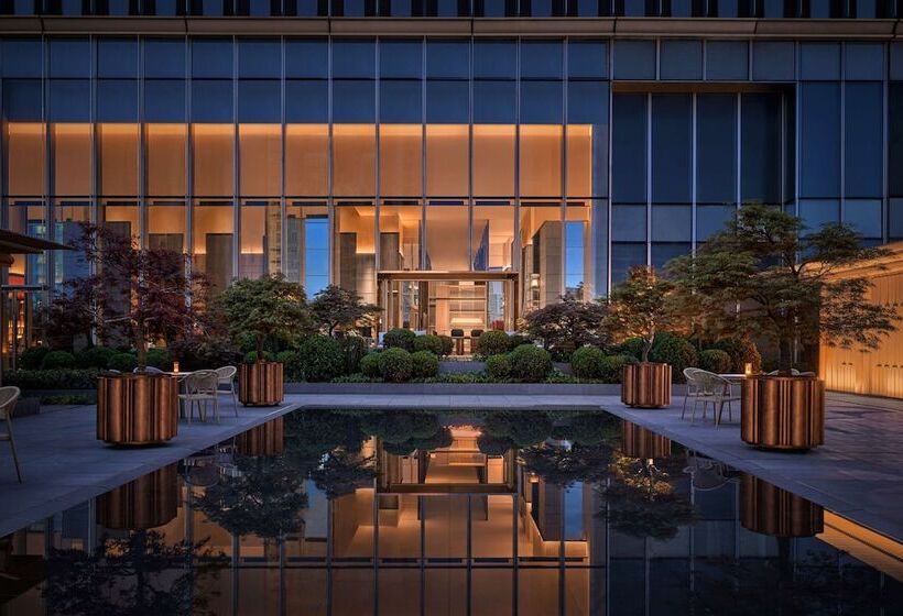 هتل Andaz Nanjing Hexi, By Hyatt