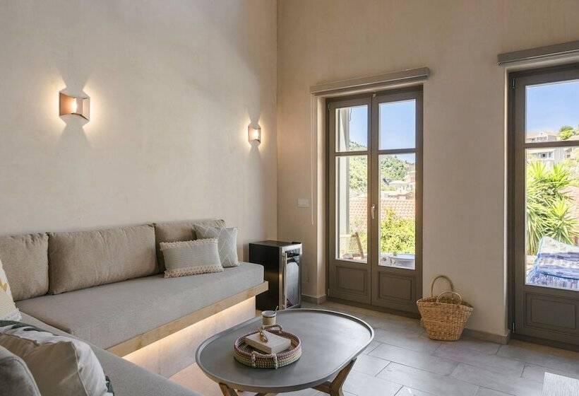 ホテル Assos Chromata Villas