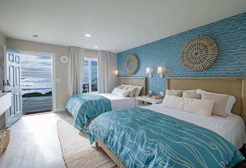 Отель Black Sands Inn