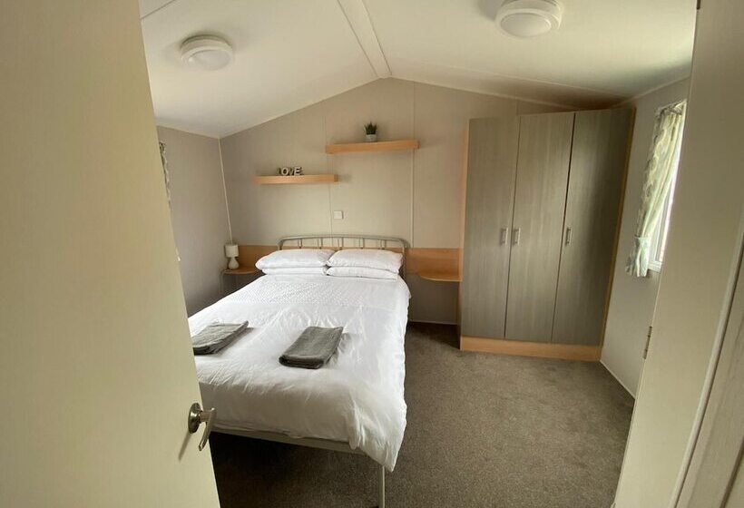 فندق Captivating 2 Bed Villa In Pevensey