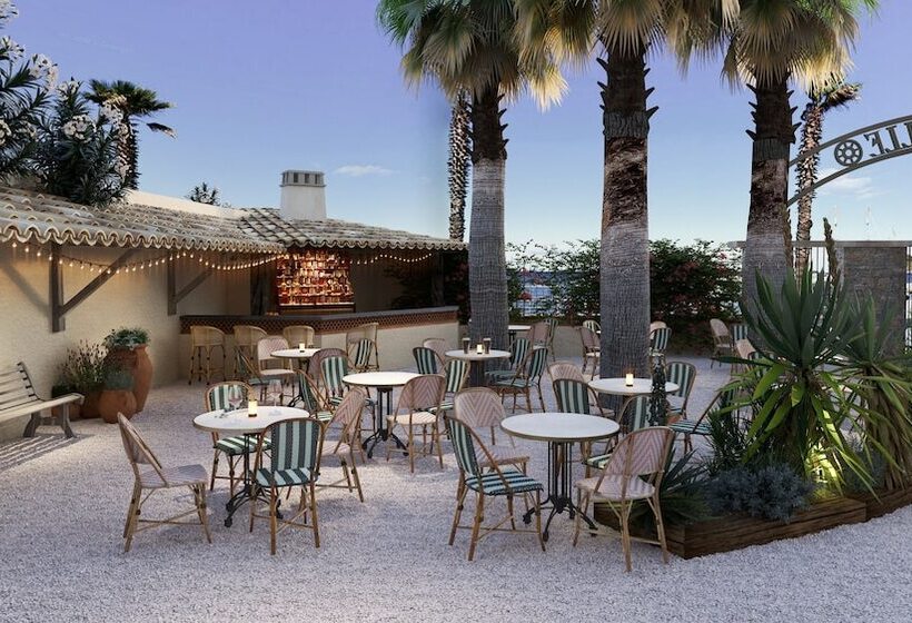 Villa Camille Hotel & Spa