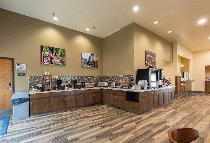 Отель Cobblestone Inn & Suites Sheldon