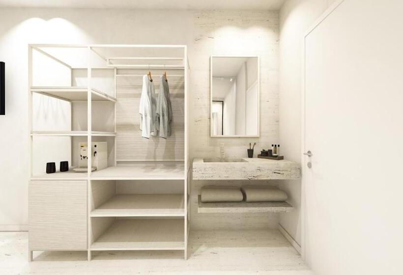 Hotel Doryssa Method