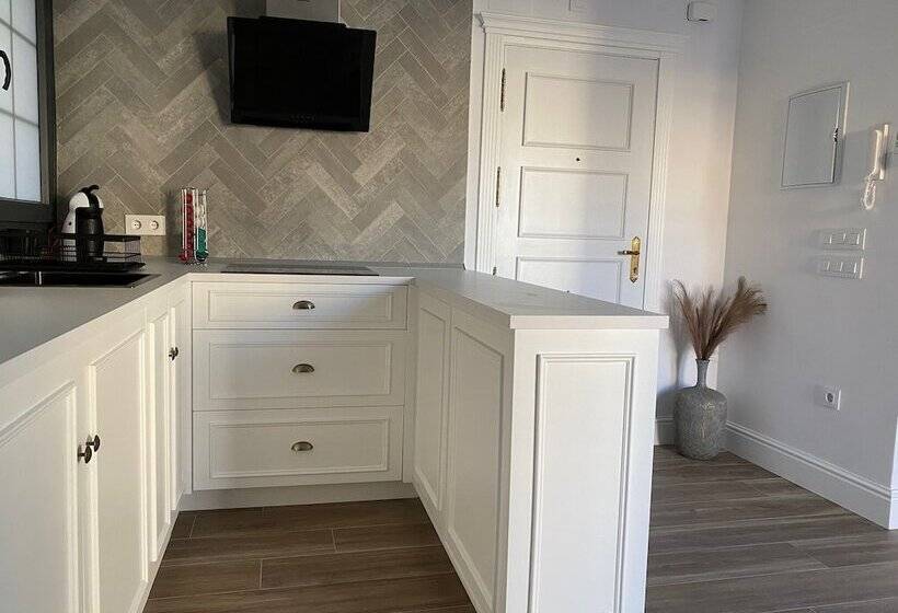 فندق El Balcón De La Reina Suites