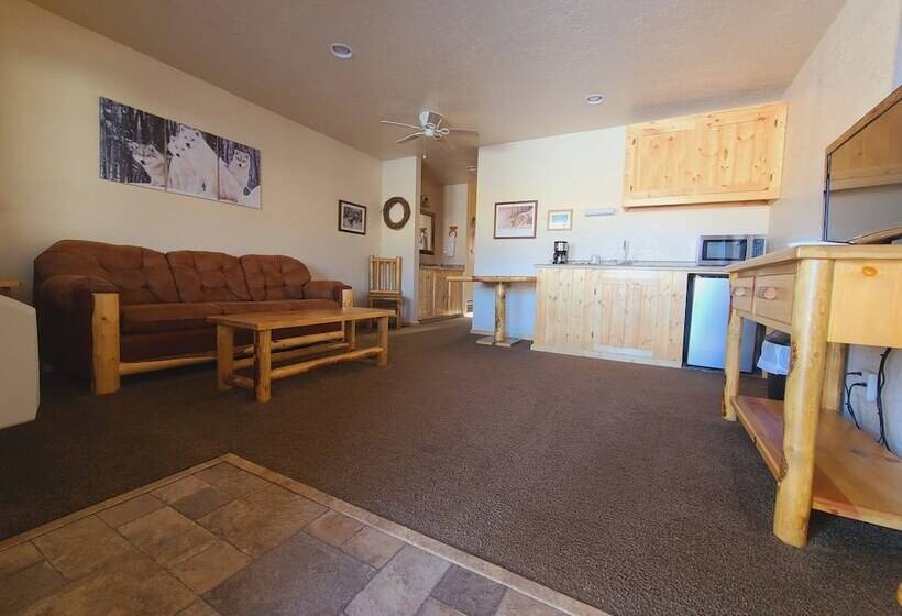 Отель Flaming Gorge Hideout