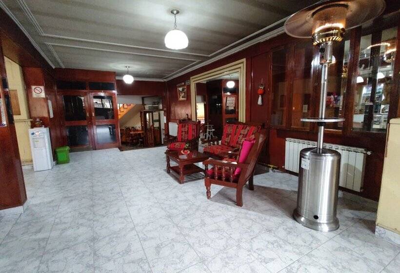 هتل Hosteria Los Cuartos