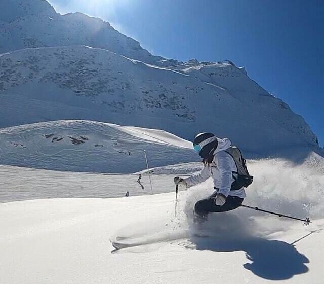 Отель Hôtel Restaurant Le Madame