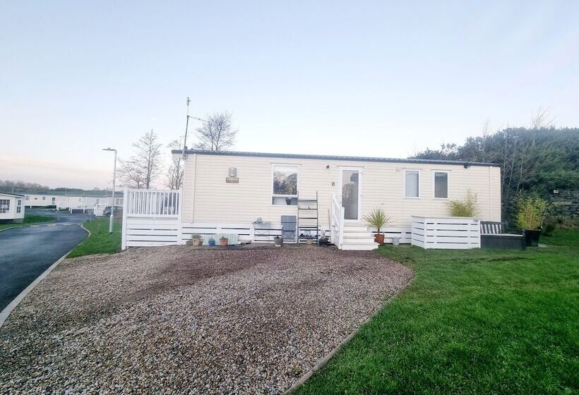 酒店 Impeccable 2 Bed Caravan In Morpeth   Willow Burn