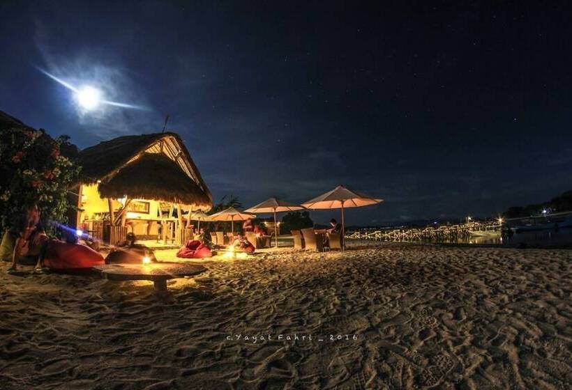 ホテル Komodo Resort