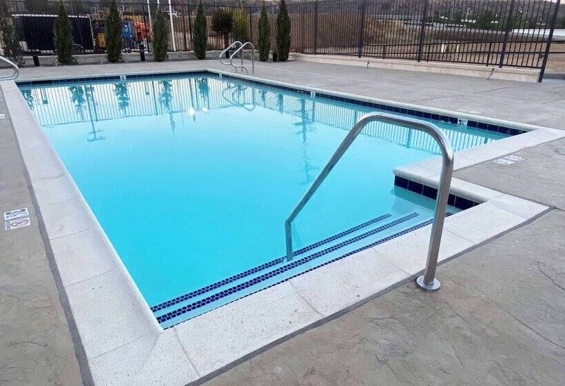 호텔 La Quinta Inn & Suites By Wyndham Yucaipa