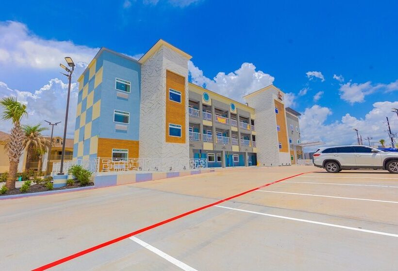 בית מלון כפרי La Vyoma Villas, Westpark Hwy 6