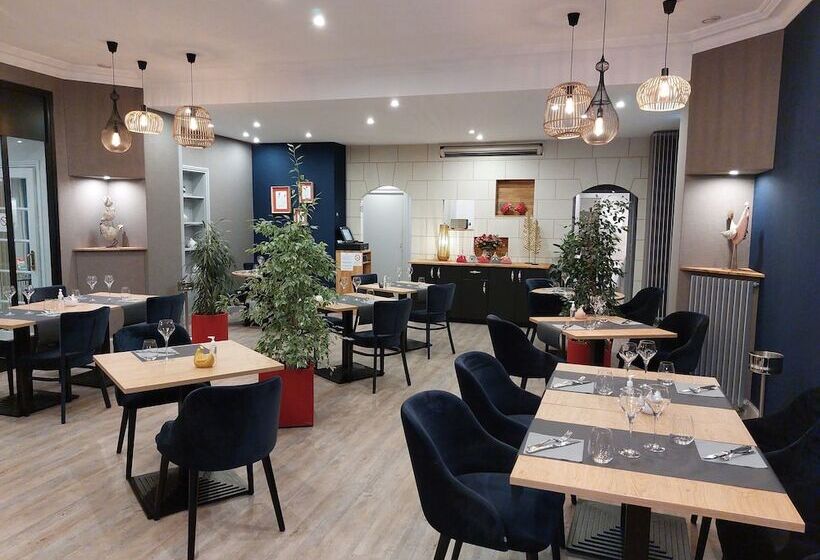 ホテル Logis Loire