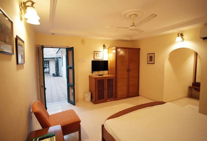 فندق Narayani Heritage