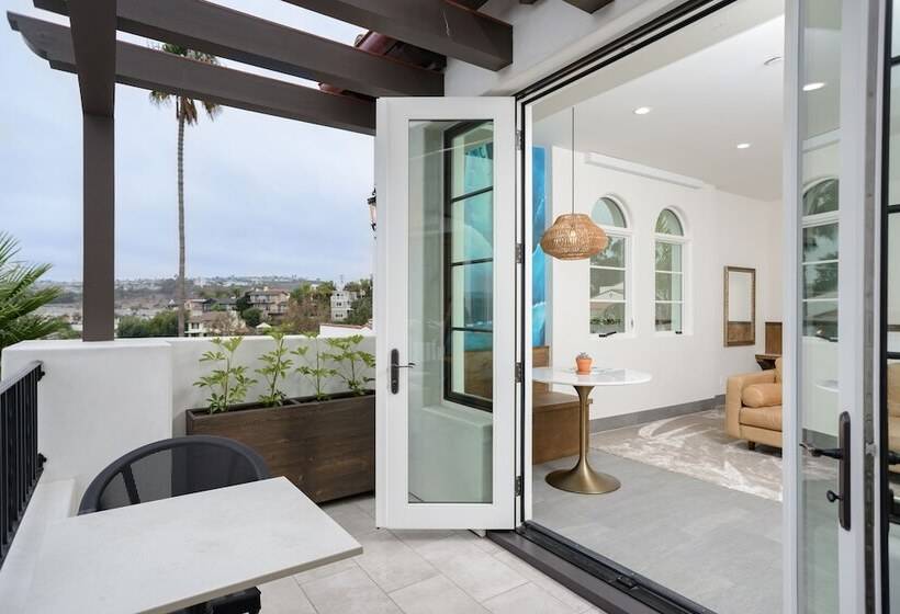 فندق North Beach Villa