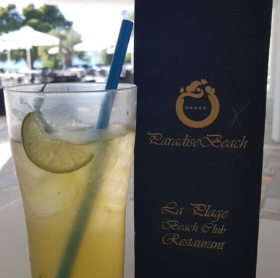 ホテル O Paradise Beach Resort & Spa