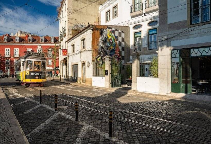 فندق Pousada Alfama