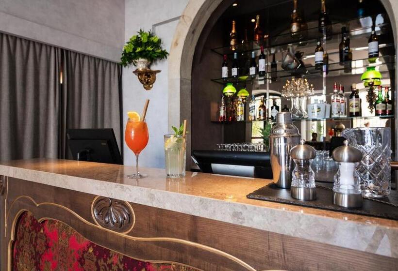 فندق Pousada Alfama