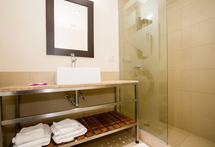 בית מלון כפרי Rivadavia Apartamentos